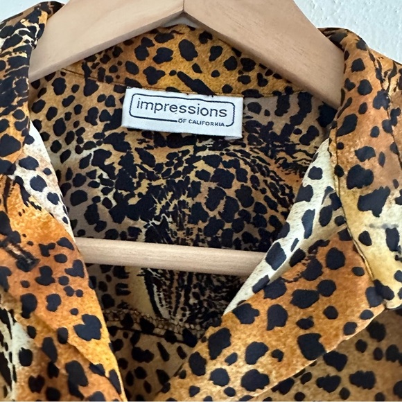 Vintage Impressions of California Cheetah Print Buttondown Blouse - Picture 3 of 3